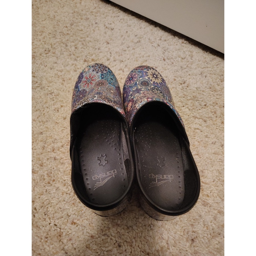 WOMEN'S DANSKO CLOGS SHOES MULTICOLOR FLORAL PRINT US SIZE 6.5/7 EUR 37 - Picture 5 of 6